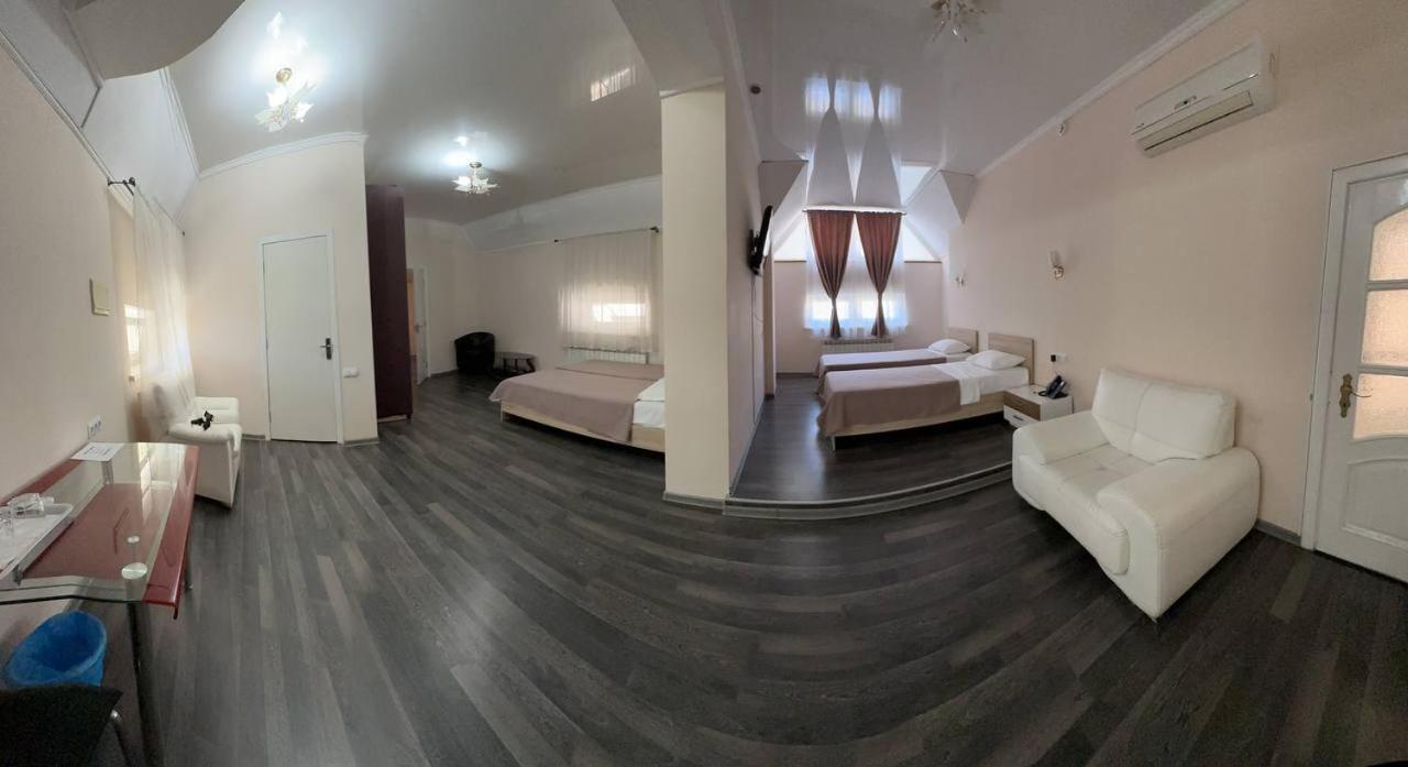 Star Rent Hotel Кишинів Екстер'єр фото