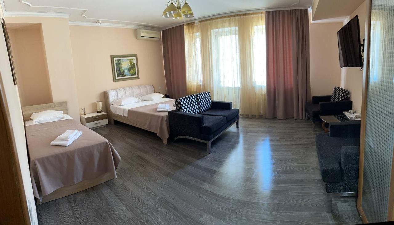 Star Rent Hotel Кишинів Екстер'єр фото