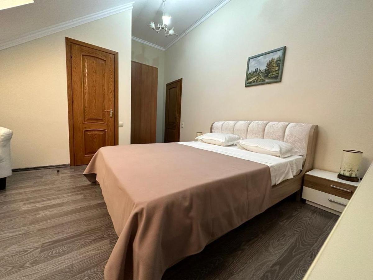 Star Rent Hotel Кишинів Екстер'єр фото