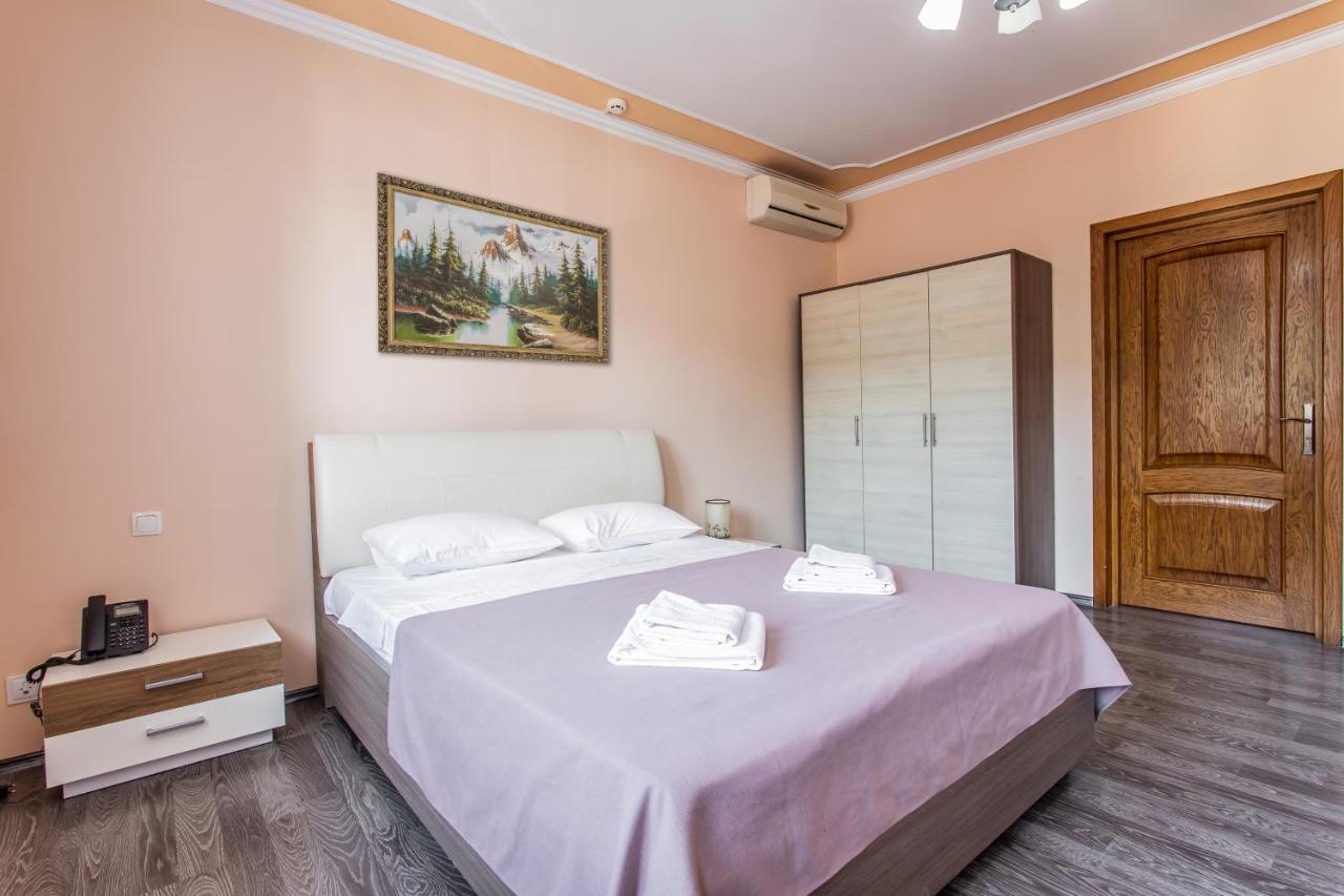 Star Rent Hotel Кишинів Екстер'єр фото