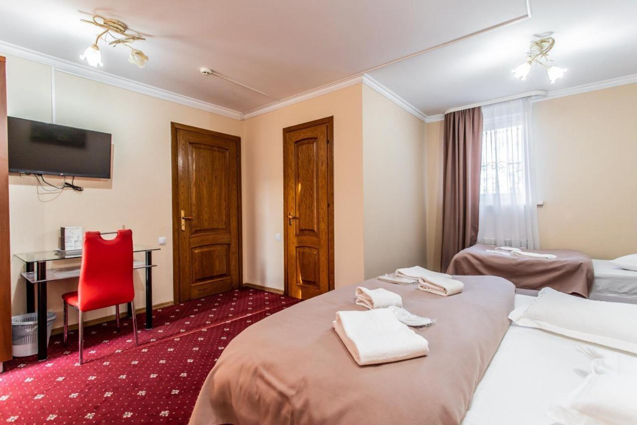 Star Rent Hotel Кишинів Екстер'єр фото