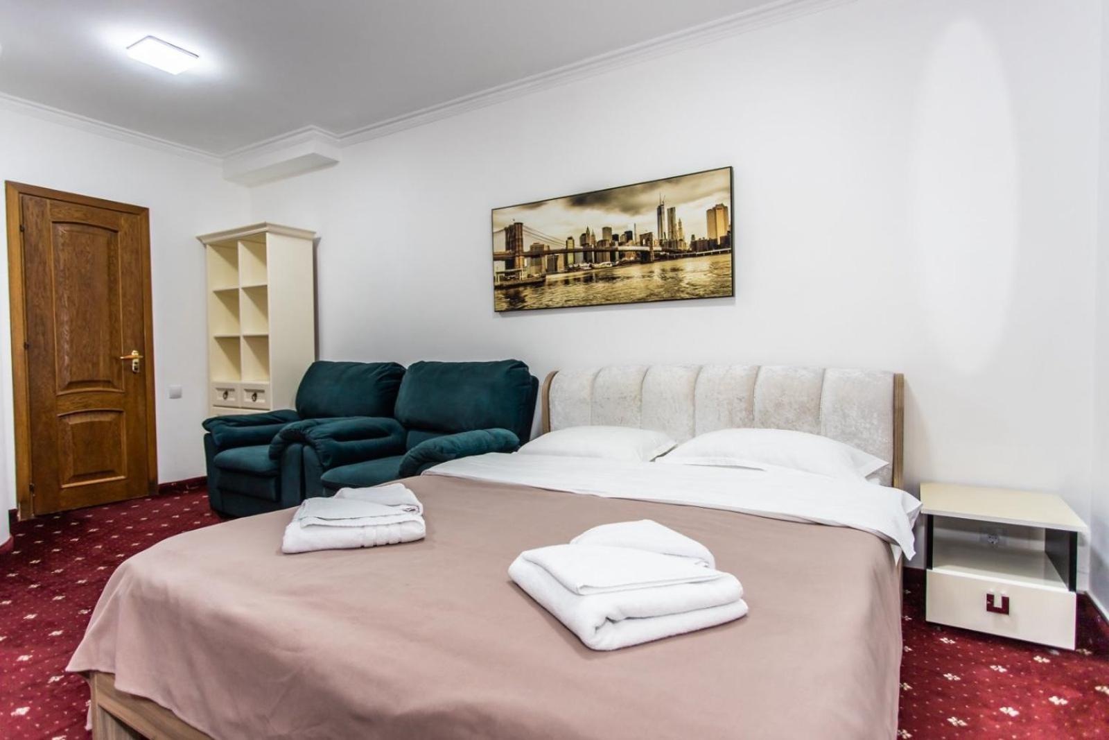 Star Rent Hotel Кишинів Екстер'єр фото