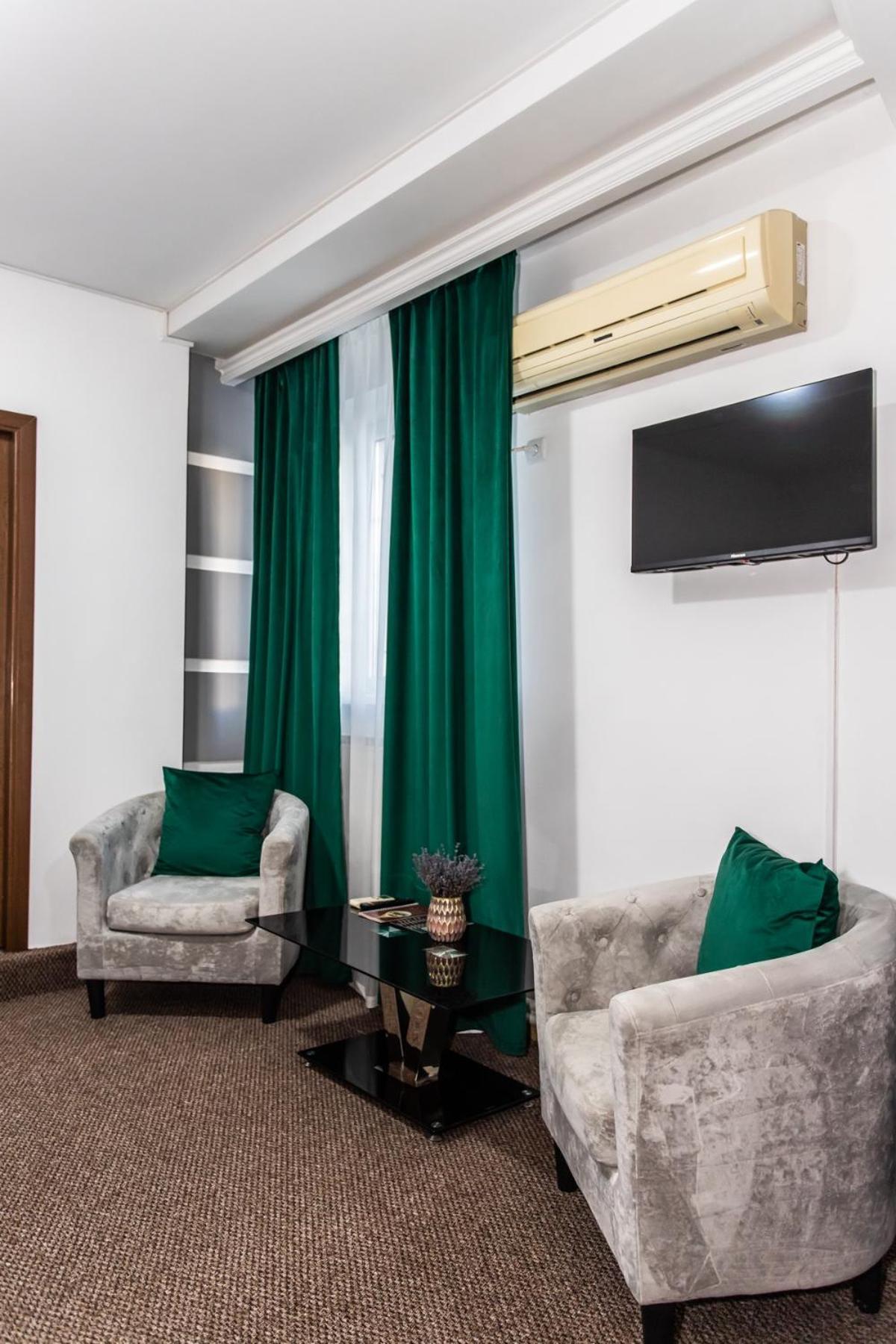 Star Rent Hotel Кишинів Екстер'єр фото